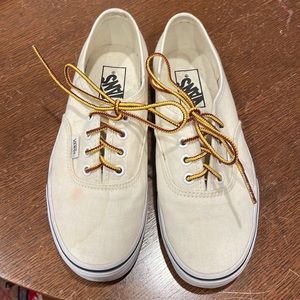 Vans off white color authentic sneakers size 7 womens (5.5 mens)